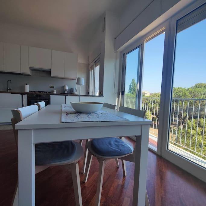 Culla Di Diego Box Auto, Sospesi Nel Cielo! Apartamento Roma